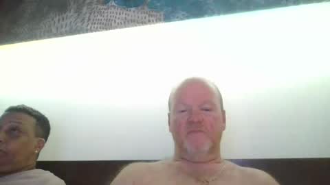 Snapshot of black_n_white4 chatting on July 31, 2026, 11:20 am black_n_white4 online show from July 31, 2026, 11:20 am