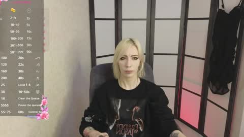 Snapshot of black_orchides chatting on May 4, 2026, 8:32 am Emily online show from May 4, 2026, 8:32 am