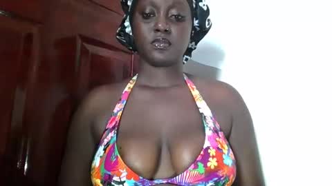 Snapshot of black_paanther chatting on November 18, 2025, 9:58 am black_paanther online show from November 18, 2025, 9:58 am