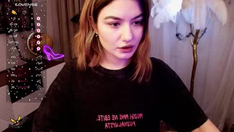 Snapshot of black_pant3r chatting on November 5, 2025, 2:44 am Mon Mon online show from November 5, 2025, 2:44 am