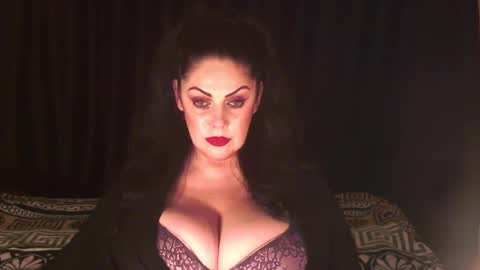 Sarah online show from February 11, 2025, 12:59 am