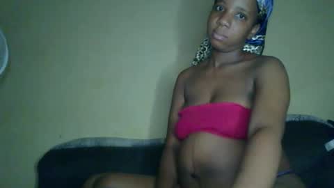 Snapshot of black_queen0111254 chatting on April 30, 2026, 5:14 am Blackqueen online show from April 30, 2026, 5:14 am