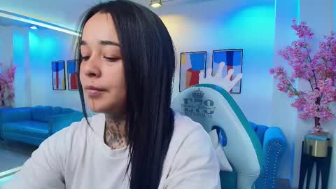 Rousse  online show from March 18, 2026, 4:04 am