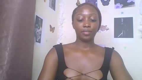 Snapshot of black_rosey chatting on January 8, 2026, 1:57 pm veraa online show from January 8, 2026, 1:57 pm