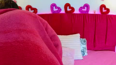 Tara online show from February 25, 2026, 2:21 am