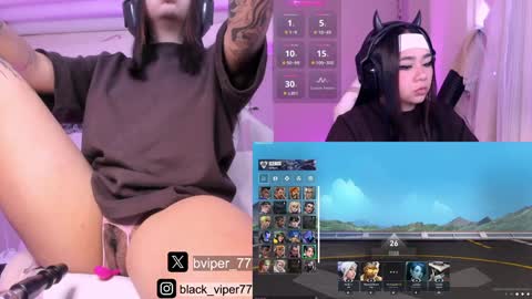 Snapshot of black_viperr chatting on January 20, 2025, 2:46 pm Mel online show from January 20, 2025, 2:46 pm