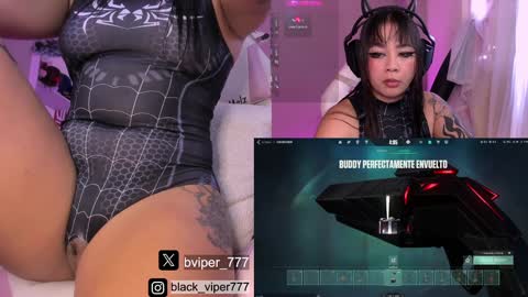 Snapshot of black_viperr chatting on January 23, 2025, 3:32 pm Mel online show from January 23, 2025, 3:32 pm