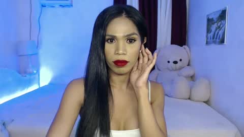 Snapshot of blackbarbiesavanna_23 chatting on December 4, 2024, 9:35 pm savanna online show from December 4, 2024, 9:35 pm