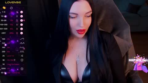 blackberry_star online show from December 15, 2024, 7:24 am