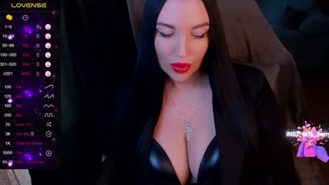 blackberry_star online show from January 22, 2025, 7:14 am