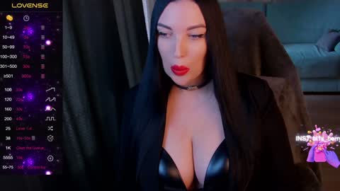 blackberry_star online show from February 3, 2025, 7:07 am