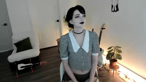 Snapshot of blackberryfizz chatting on October 16, 2025, 3:35 pm Ella online show from October 16, 2025, 3:35 pm