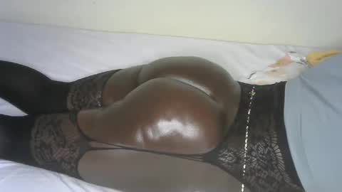 Snapshot of blackbhooty chatting on December 19, 2025, 1:23 am blackbhooty online show from December 19, 2025, 1:23 am