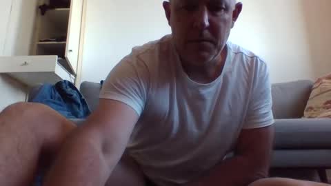 Snapshot of blackdog71 chatting on February 16, 2025, 9:27 pm blackdog71 online show from February 16, 2025, 9:27 pm