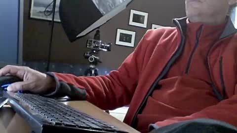 blackdwhite online show from November 23, 2025, 5:02 pm