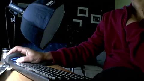 blackdwhite online show from November 24, 2025, 3:12 pm