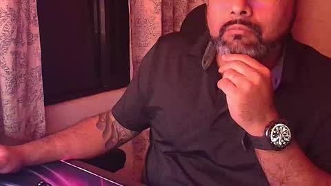 Snapshot of blackfirebird chatting on November 18, 2025, 5:56 am blackfirebird online show from November 18, 2025, 5:56 am