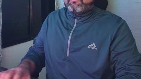 Snapshot of blackfirebird chatting on November 25, 2025, 5:29 am blackfirebird online show from November 25, 2025, 5:29 am