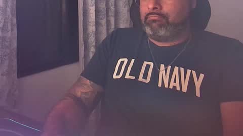 Snapshot of blackfirebird chatting on December 15, 2025, 7:56 am blackfirebird online show from December 15, 2025, 7:56 am