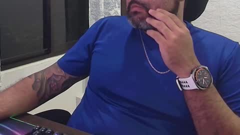 Snapshot of blackfirebird chatting on December 17, 2025, 12:49 am blackfirebird online show from December 17, 2025, 12:49 am