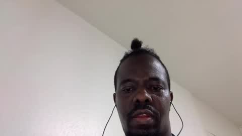 blackfrance44 online show from December 2, 2024, 10:23 pm