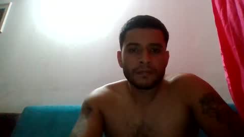 Snapshot of blackhot1927 chatting on June 16, 2026, 2:36 am blackhot1927 online show from June 16, 2026, 2:36 am