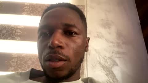 Snapshot of blackjob112 chatting on December 19, 2025, 10:00 am black online show from December 19, 2025, 10:00 am