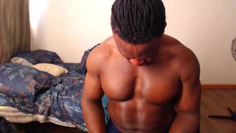 Snapshot of blackmusclegym chatting on February 5, 2025, 9:57 am blackmusclegym online show from February 5, 2025, 9:57 am