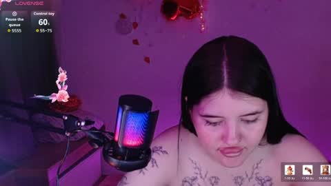 blackroseonee online show from May 8, 2026, 7:08 pm