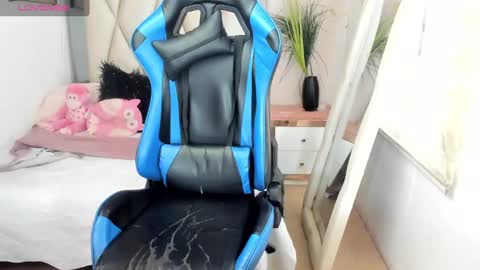 Snapshot of blacksex_boy chatting on December 29, 2024, 5:01 pm Marlon online show from December 29, 2024, 5:01 pm