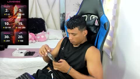 Snapshot of blacksex_boy chatting on February 3, 2025, 9:07 pm Marlon online show from February 3, 2025, 9:07 pm