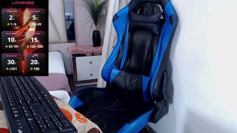 Snapshot of blacksex_boy chatting on February 20, 2025, 10:59 pm Marlon online show from February 20, 2025, 10:59 pm