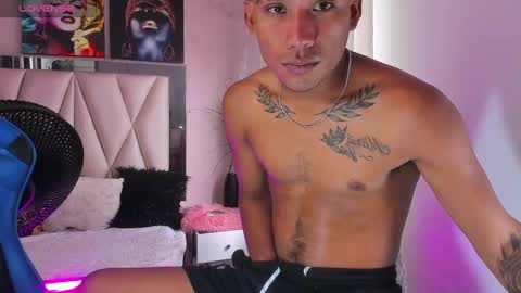 Snapshot of blacksex_boy chatting on March 4, 2025, 6:29 pm Marlon online show from March 4, 2025, 6:29 pm