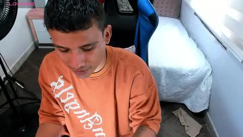 Snapshot of blacksex_boy chatting on September 8, 2025, 4:50 pm Marlon online show from September 8, 2025, 4:50 pm