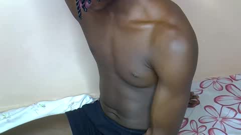 blacktwinkl online show from May 15, 2026, 8:43 am