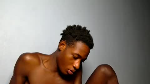 blacktwinkl online show from May 31, 2026, 7:48 pm