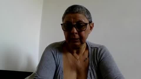 Snapshot of blackwidow05 chatting on April 18, 2026, 9:02 am Black Widow online show from April 18, 2026, 9:02 am