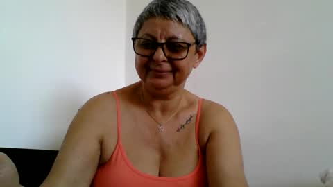 Snapshot of blackwidow05 chatting on May 27, 2026, 8:22 am Black Widow online show from May 27, 2026, 8:22 am