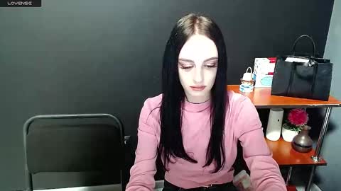 Ivy online show from December 24, 2024, 5:34 pm