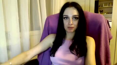 Ivy online show from February 20, 2025, 11:21 pm