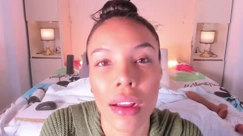 Snapshot of blackywhiite chatting on November 21, 2025, 4:05 pm GRACE online show from November 21, 2025, 4:05 pm