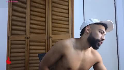 blade_miller_ online show from May 31, 2026, 6:09 pm