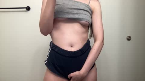 blairbaby online show from July 9, 2026, 2:04 am