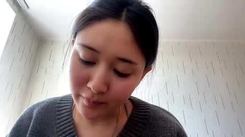 Mila online show from March 19, 2026, 9:24 am