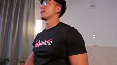 Blake Levi  Independent Model online show from December 28, 2024, 4:19 am