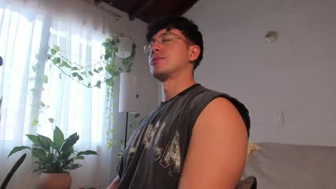 Blake Levi  Independent Model online show from February 17, 2026, 5:41 pm