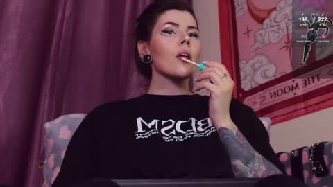 Snapshot of blake_luna chatting on March 1, 2025, 4:44 pm Britney online show from March 1, 2025, 4:44 pm