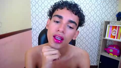 blakelovee online show from November 19, 2025, 7:03 pm