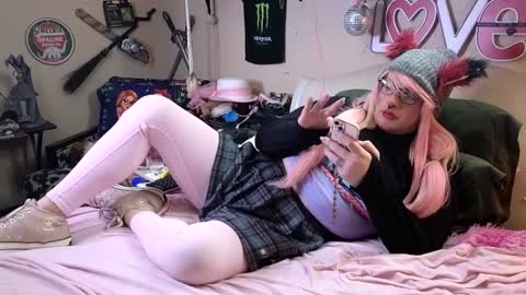 Snapshot of blakelytgirl chatting on January 28, 2025, 10:23 am Blakely Morningstar online show from January 28, 2025, 10:23 am