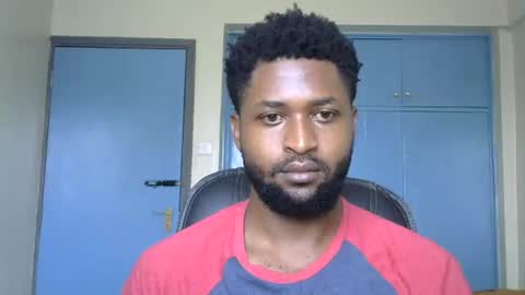 blakmoufaka online show from October 14, 2025, 4:46 am